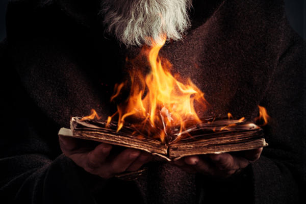 V ČOM SPOČÍVA MOC MAGICKÝCH ZAKLÍNADIEL?