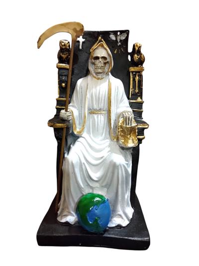 Santa Muerte na tróne  biela